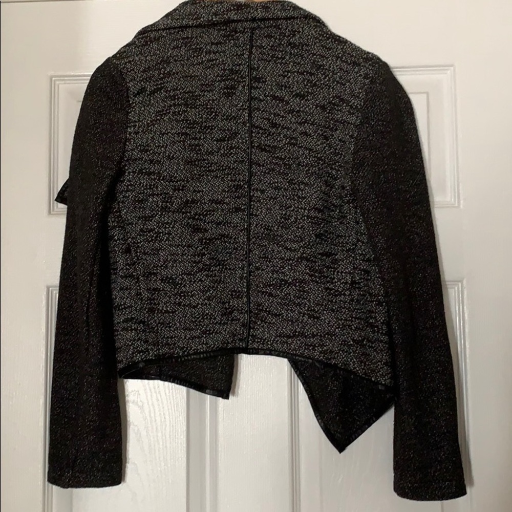 Express Jacket - Picture 2 of 6